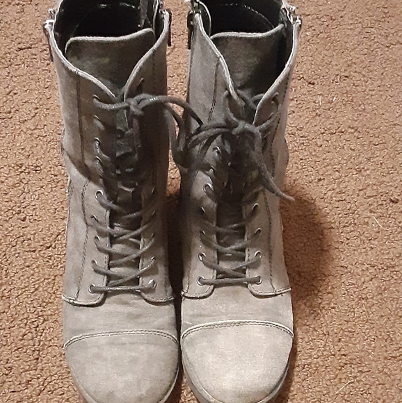 Biker Style Boots. - Picture 1 of 5